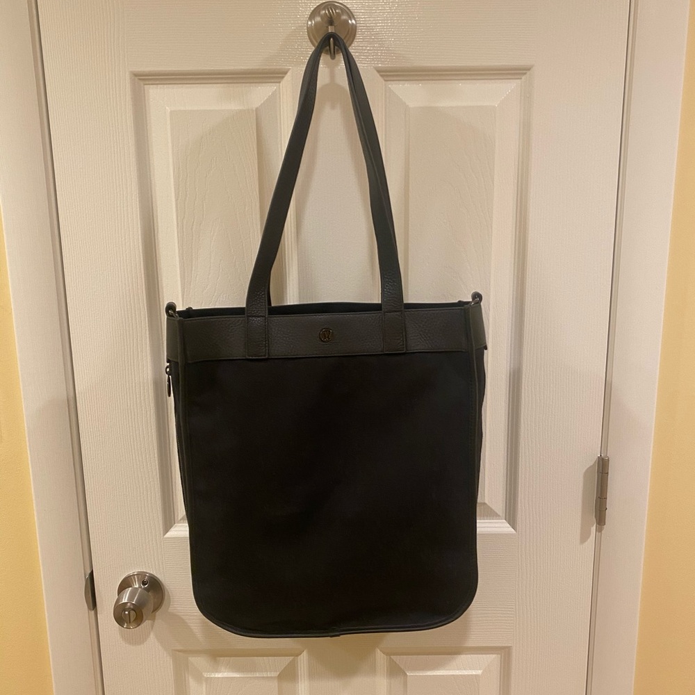 Lululemon Now and Always Tote 15L